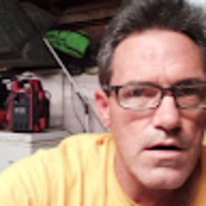 Meet your Posher, Thomas